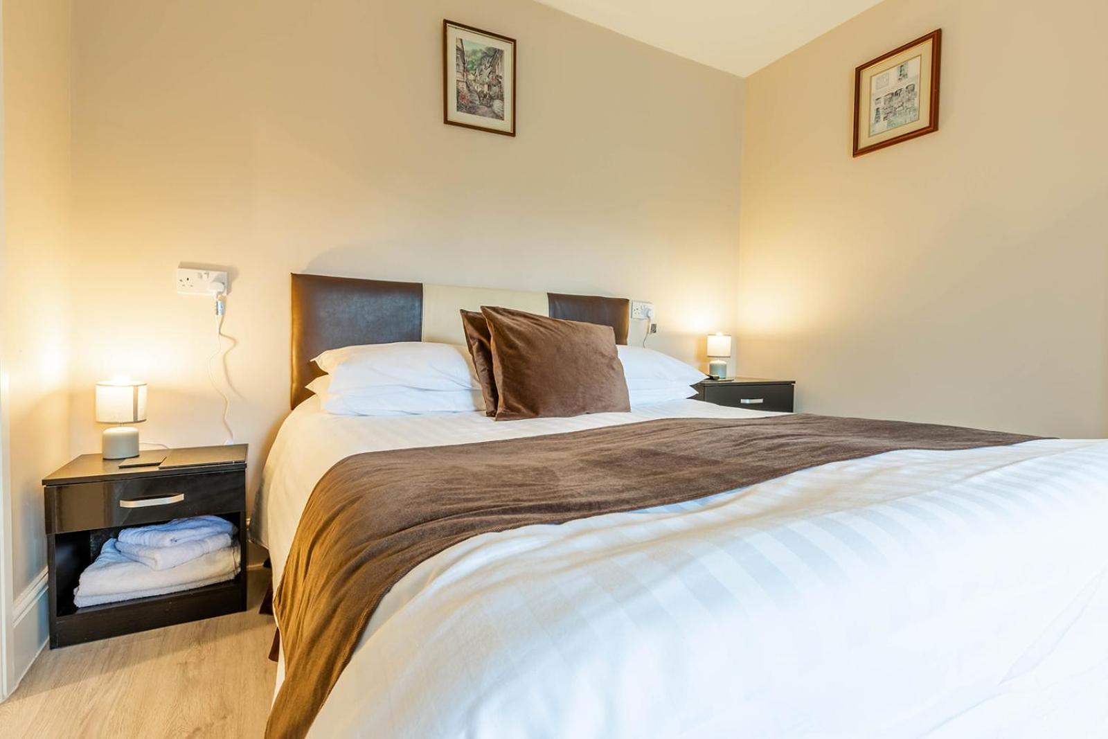 Windermere Studio Rooms - With Free Car Parking Onsite Exterior photo